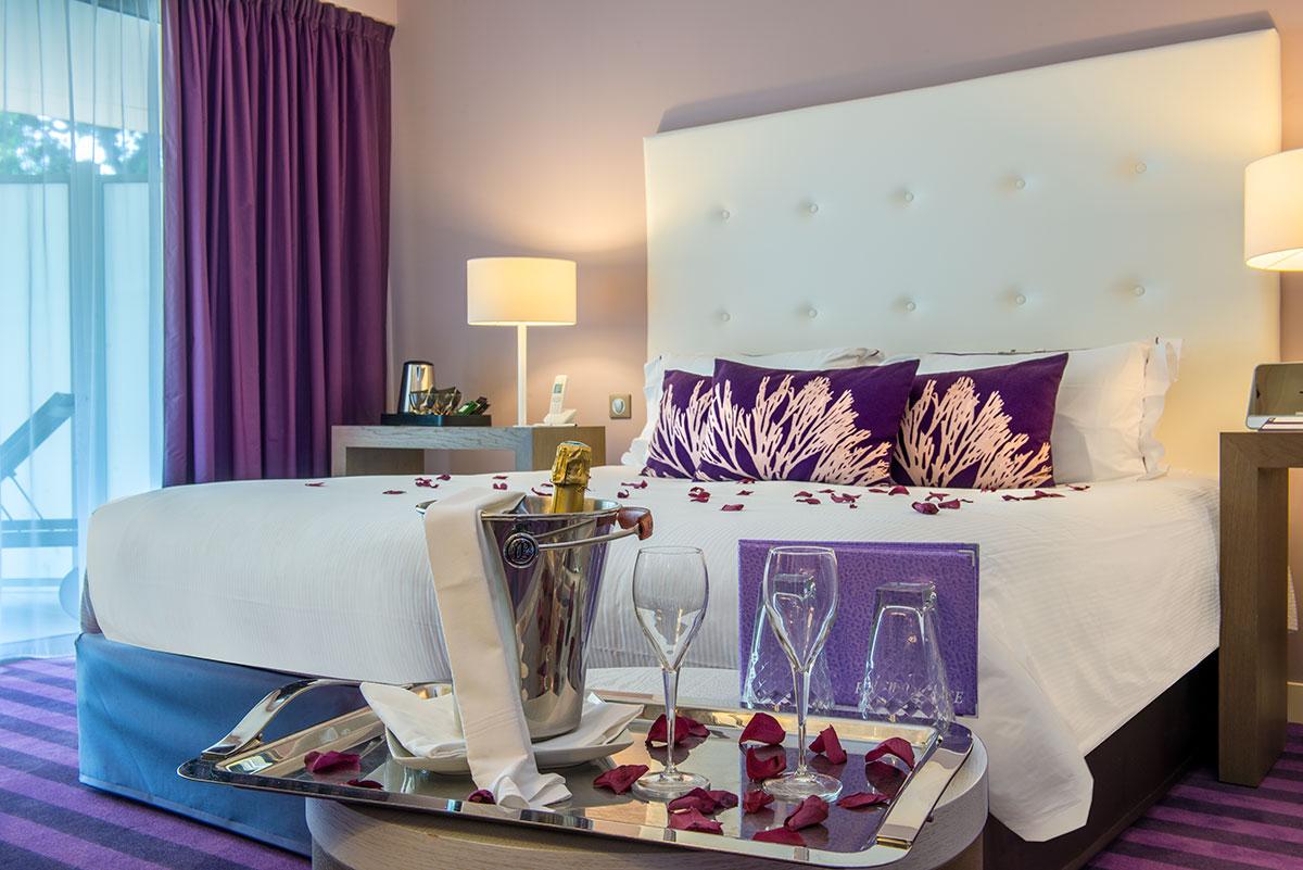 Hotel Chateau Des Tourelles - Relais Thalasso & Spa Порнише Екстериор снимка