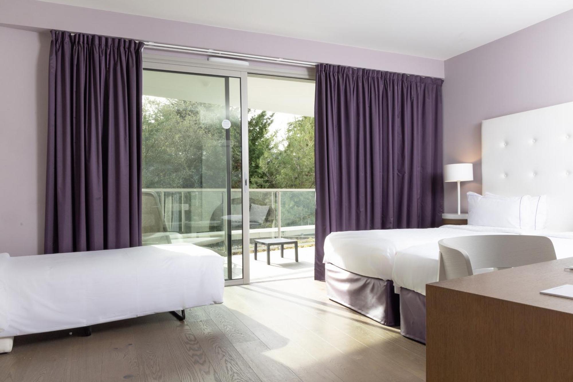 Hotel Chateau Des Tourelles - Relais Thalasso & Spa Порнише Екстериор снимка
