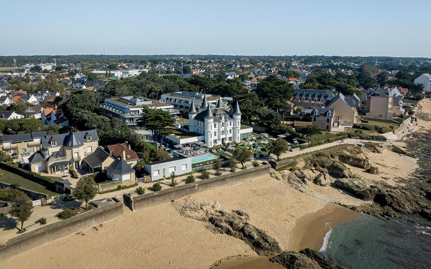 Hotel Chateau Des Tourelles - Relais Thalasso & Spa Порнише Екстериор снимка