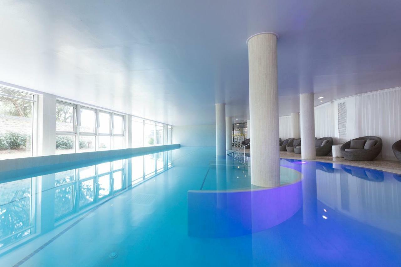 Hotel Chateau Des Tourelles - Relais Thalasso & Spa Порнише Екстериор снимка
